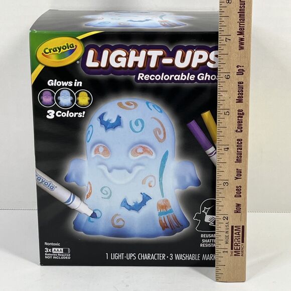 Crayola Light Up Ghost Recolorable Kit with Washable Markers Age 4+ - Picture 7 of 7